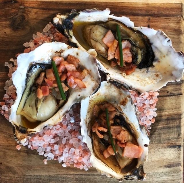 Oysters for Valentine's Day! XO